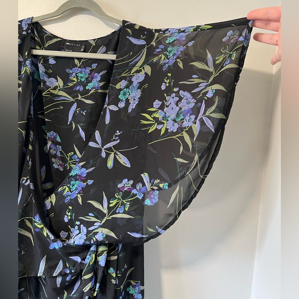 ASOS Floral Wrap Dress - Picture 3 of 8